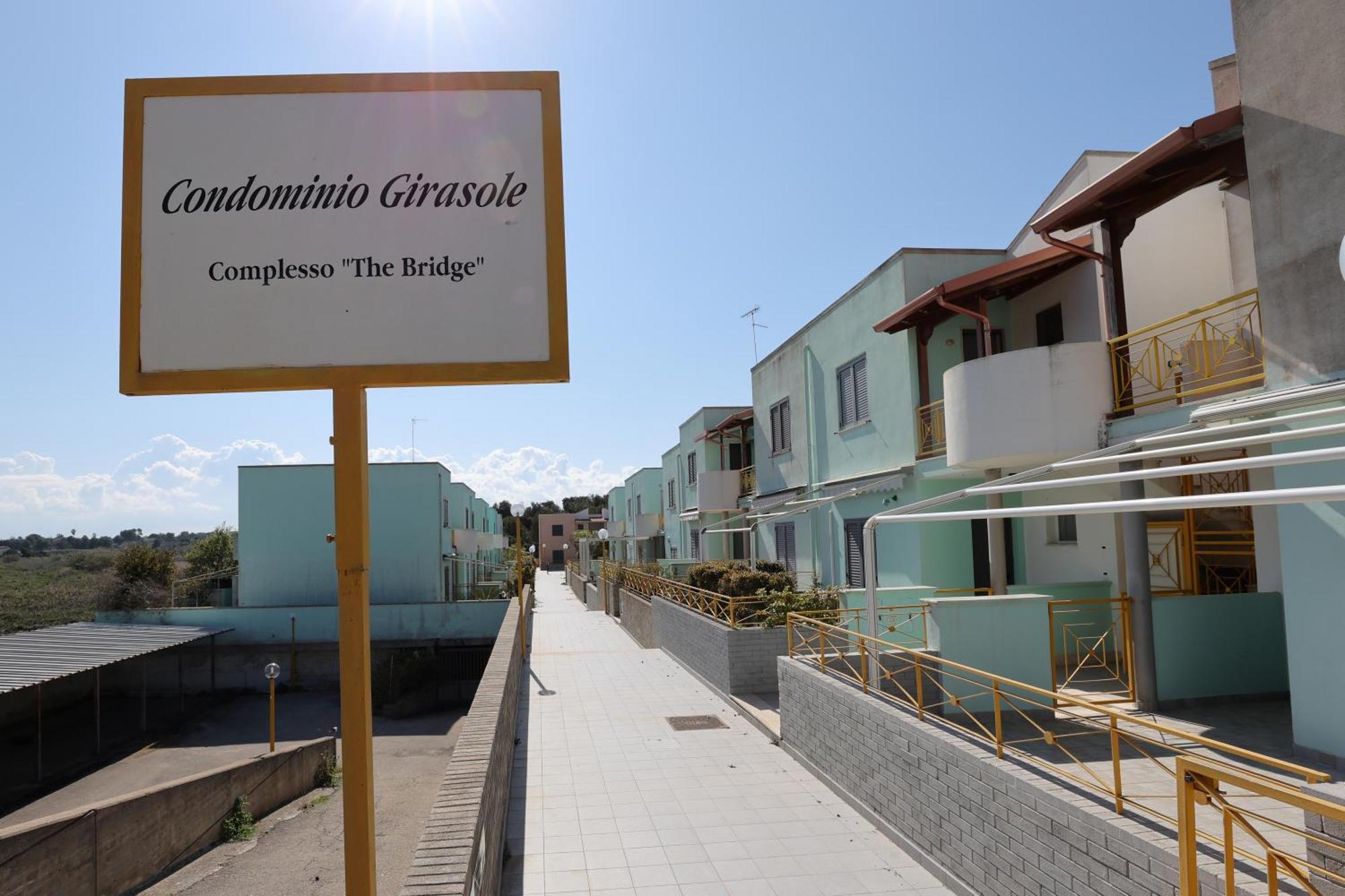 Casa Vacanze Lucia Torre dell'Orso Eksteriør billede